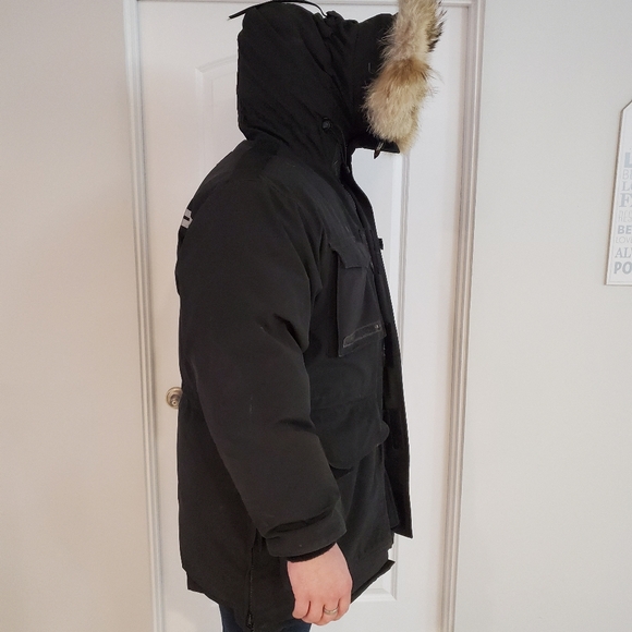 Canada Goose Snow Mantra L - Picture 2 of 7